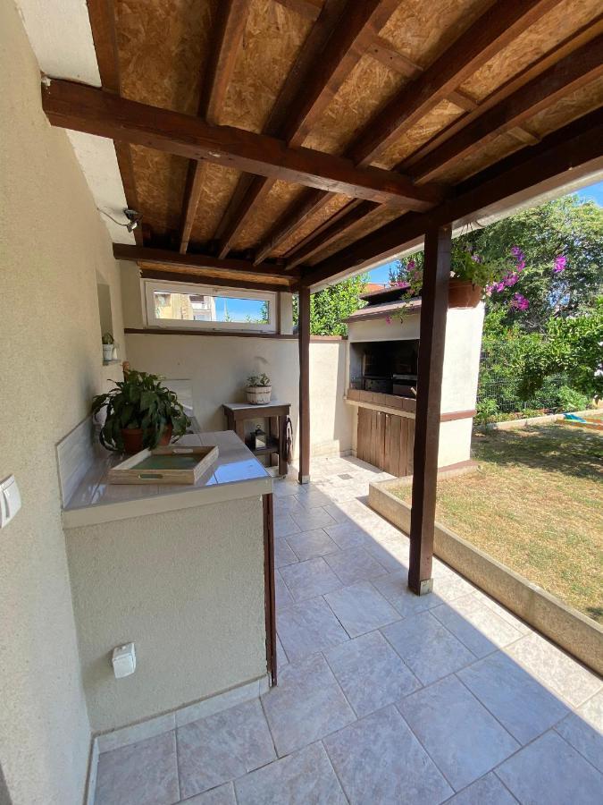 Apartman Cukar II Pula Apartment Exterior foto